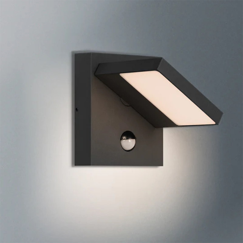 32119 LED IP54 13W 650lm Lampu Dinding Luaran